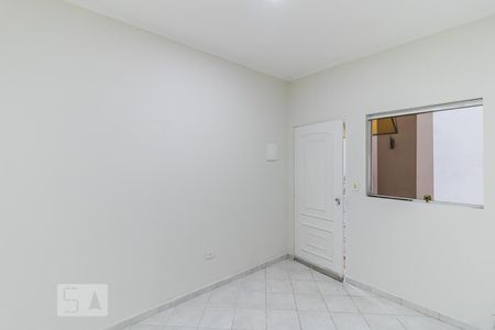 Sala de casa para alugar com 1 quarto, 60m² em Vila São Geraldo, São Paulo