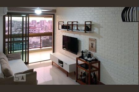 Sala de apartamento à venda com 2 quartos, 66m² em Tijuca, Rio de Janeiro