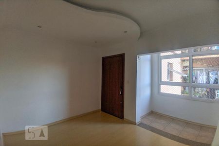 Apartamento para alugar com 75m², 2 quartos e sem vagaSala de Estar