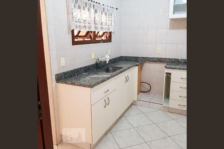 Cozinha de apartamento para alugar com 1 quarto, 52m² em Centro, Campinas