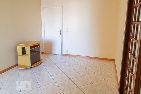 Sala de apartamento para alugar com 1 quarto, 52m² em Centro, Campinas