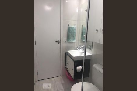 Banheiro de apartamento à venda com 3 quartos, 70m² em Jardim Parque Morumbi, São Paulo