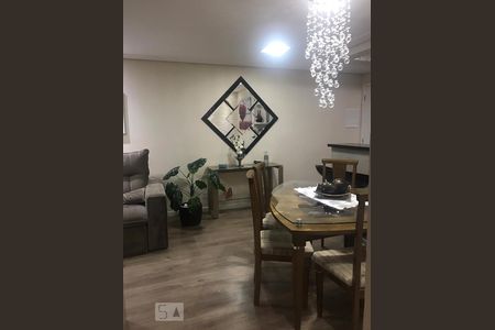 Apartamento à venda com 70m², 3 quartos e 2 vagasSala