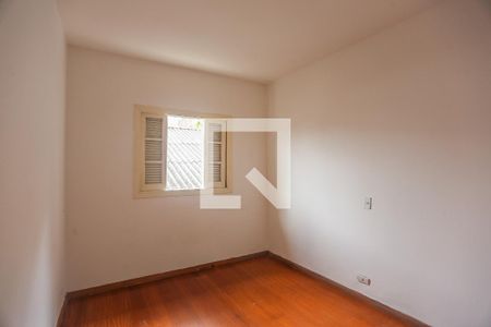 Quarto 1 de casa para alugar com 3 quartos, 435m² em Jardim Pinheiros, São Paulo