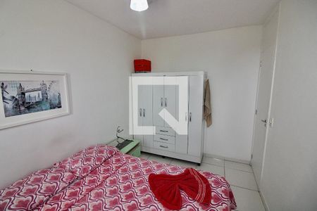 Quarto 1 de apartamento para alugar com 2 quartos, 46m² em Vargem Pequena, Rio de Janeiro