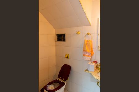 Lavabo de casa à venda com 3 quartos, 220m² em Vila Curuçá, Santo André