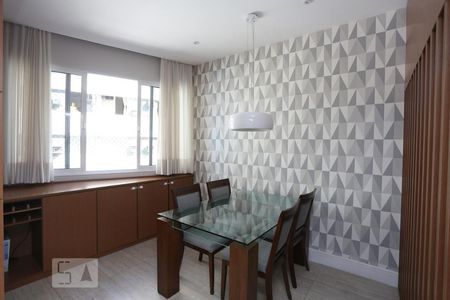 Sala de apartamento à venda com 2 quartos, 97m² em Copacabana, Rio de Janeiro