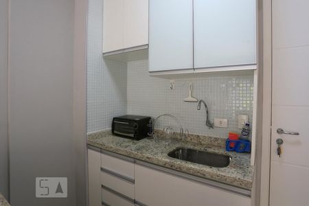 Cozinha de kitnet/studio para alugar com 1 quarto, 32m² em Jardim Ampliação, São Paulo