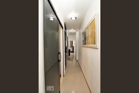 Corredor. de apartamento para alugar com 1 quarto, 45m² em Copacabana, Rio de Janeiro