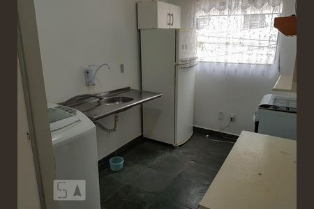 Cozinha de casa para alugar com 1 quarto, 70m² em Cidade Monções, São Paulo