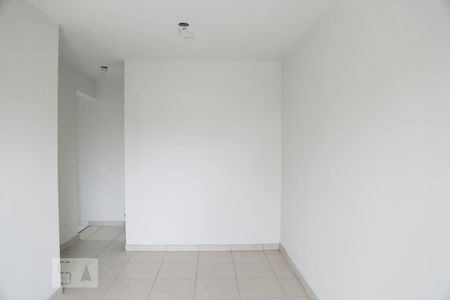 Sala de apartamento para alugar com 2 quartos, 48m² em Vila Mira, São Paulo