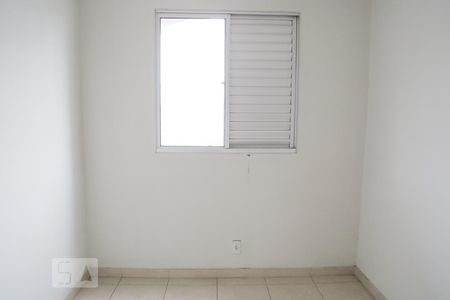 Quarto 1 de apartamento para alugar com 2 quartos, 48m² em Vila Mira, São Paulo