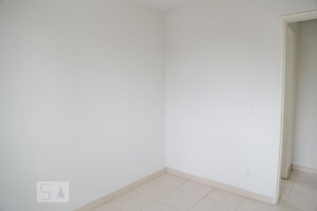 Quarto 2 de apartamento para alugar com 2 quartos, 48m² em Vila Mira, São Paulo