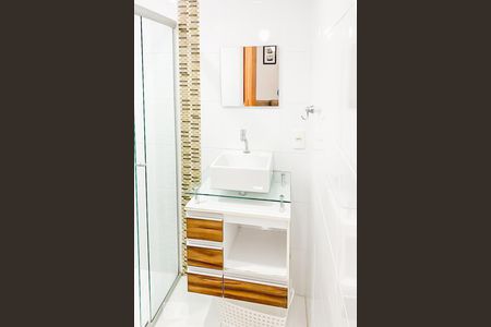 Banheiro  de apartamento para alugar com 1 quarto, 37m² em Indianópolis, São Paulo
