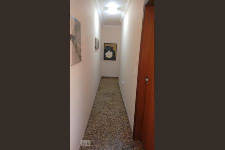 Corredor de casa à venda com 3 quartos, 222m² em Jardim São Paulo(zona Norte), São Paulo