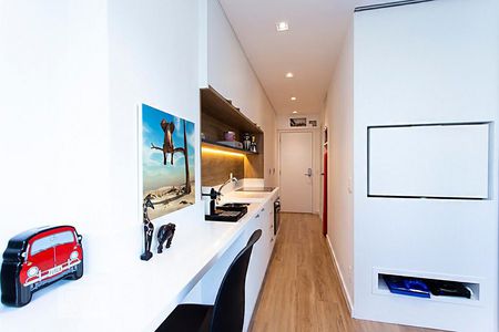 Sala de apartamento à venda com 1 quarto, 30m² em Vila Olímpia, São Paulo