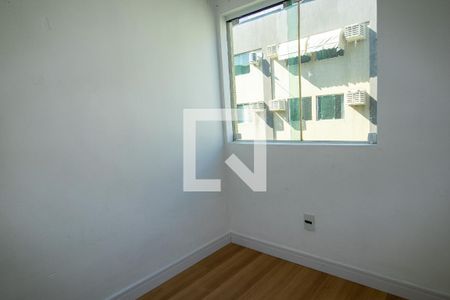 Quarto 1 de apartamento à venda com 2 quartos, 43m² em Jacarepaguá, Rio de Janeiro