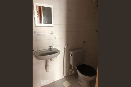 Banheiro de apartamento à venda com 2 quartos, 43m² em Jacarepaguá, Rio de Janeiro