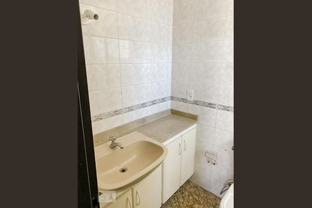 Banheiro de apartamento para alugar com 3 quartos, 85m² em Vila Rosália, Guarulhos