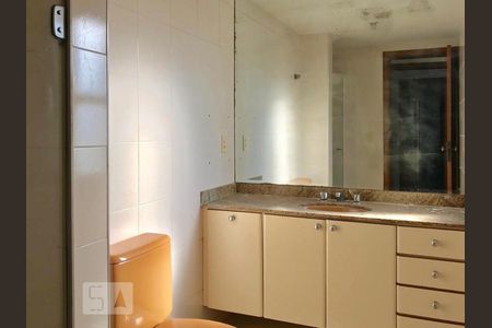 Banheiro da Suíte de apartamento para alugar com 3 quartos, 269m² em Vila Mariana, São Paulo