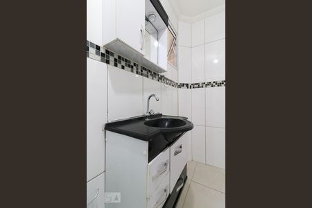 Banheiro de kitnet/studio para alugar com 1 quarto, 23m² em Vila São Luís(zona Oeste), São Paulo
