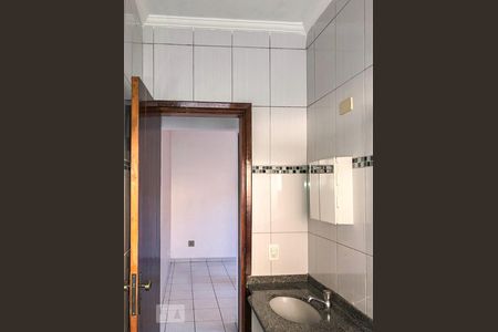 Banheiro de apartamento à venda com 2 quartos, 45m² em Nova Petrópolis, São Bernardo do Campo