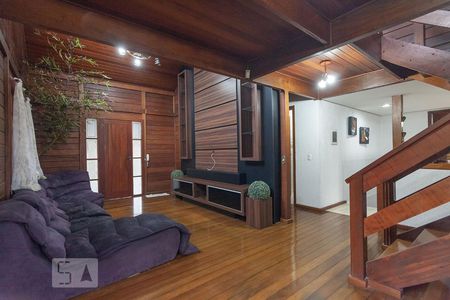 Sala de casa para alugar com 4 quartos, 300m² em Santa Felicidade, Curitiba