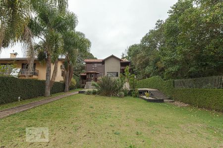 Gramado de casa para alugar com 4 quartos, 300m² em Santa Felicidade, Curitiba