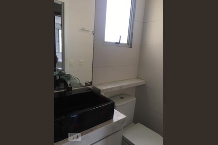 Banheiro de apartamento à venda com 3 quartos, 70m² em Cidade Patriarca, São Paulo