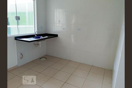 Cozinha de apartamento para alugar com 1 quarto, 45m² em Vila Esperança, São Paulo