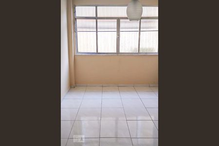 Apartamento à venda com 48m², 1 quarto e sem vagaSala