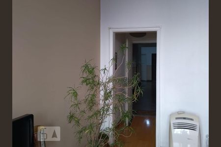 Sala de apartamento para alugar com 2 quartos, 70m² em Tijuca, Rio de Janeiro