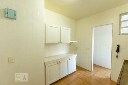 Cozinha  de apartamento para alugar com 2 quartos, 60m² em Icaraí, Niterói