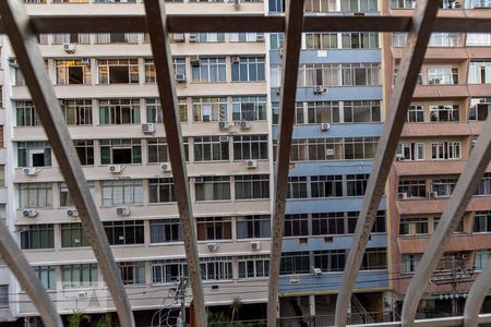 Vista do Quarto 1 de apartamento para alugar com 2 quartos, 60m² em Icaraí, Niterói