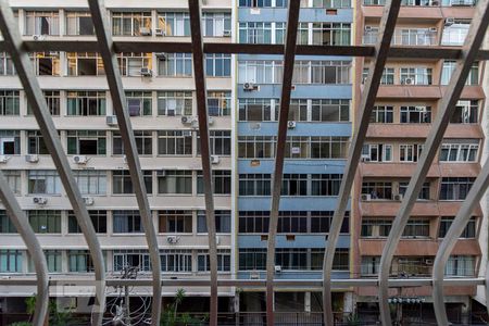 Vista da Sala de apartamento para alugar com 2 quartos, 60m² em Icaraí, Niterói