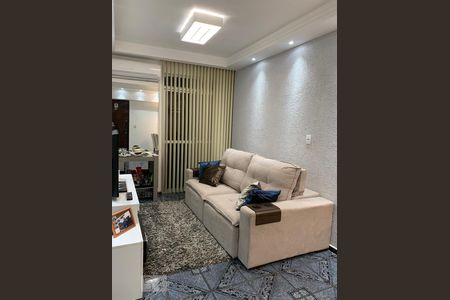 Sala de apartamento para alugar com 2 quartos, 70m² em São Francisco Xavier, Rio de Janeiro