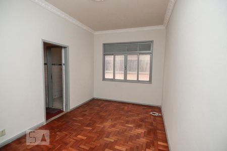 Sala de apartamento para alugar com 1 quarto, 65m² em Quintino Bocaiúva, Rio de Janeiro