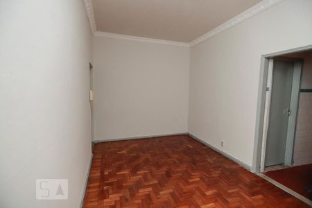 Sala de apartamento para alugar com 1 quarto, 65m² em Quintino Bocaiúva, Rio de Janeiro