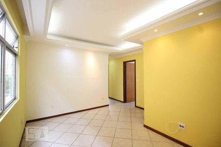 Sala de apartamento à venda com 3 quartos, 70m² em Sagrada Família, Belo Horizonte