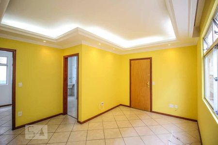 Sala de apartamento à venda com 3 quartos, 70m² em Sagrada Família, Belo Horizonte