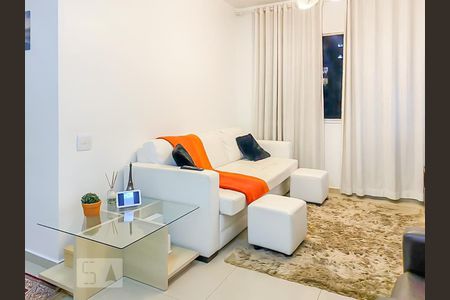 Sala  de apartamento à venda com 1 quarto, 60m² em Indianópolis, São Paulo