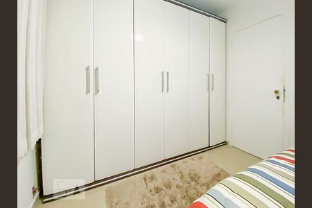 Quarto  de apartamento à venda com 1 quarto, 60m² em Indianópolis, São Paulo