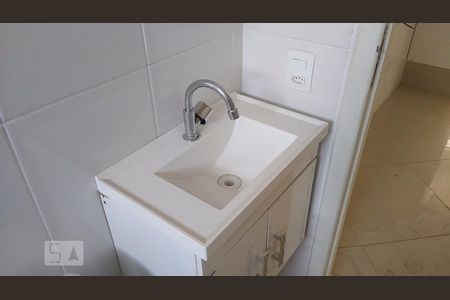 BANHEIRO de apartamento para alugar com 1 quarto, 40m² em Vila Miriam, São Paulo