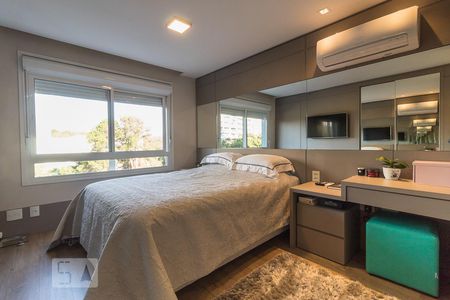 Dormitório de apartamento à venda com 2 quartos, 90m² em Petrópolis, Porto Alegre