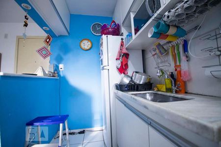 cozinha de apartamento à venda com 2 quartos, 49m² em Vila Carminha, Campinas