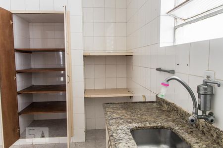 Cozinha - Torneira de casa para alugar com 5 quartos, 340m² em Jardim Guanabara, Rio de Janeiro