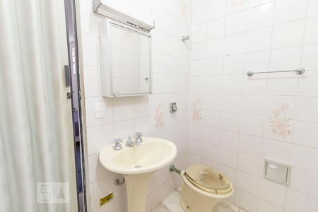 Banheiro de casa à venda com 1 quarto, 90m² em Vila Santa Maria, São Paulo