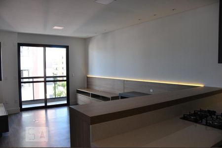 Sala de kitnet/studio para alugar com 1 quarto, 50m² em Bom Abrigo, Florianópolis