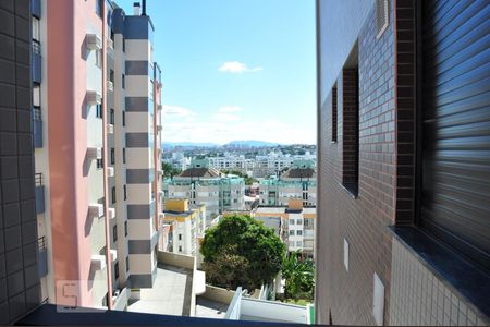 Vista de kitnet/studio para alugar com 1 quarto, 50m² em Bom Abrigo, Florianópolis
