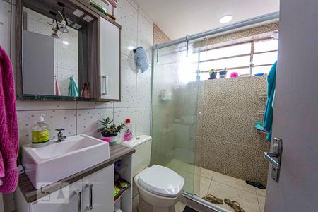 Banheiro  de apartamento à venda com 3 quartos, 112m² em Centro Histórico, Porto Alegre